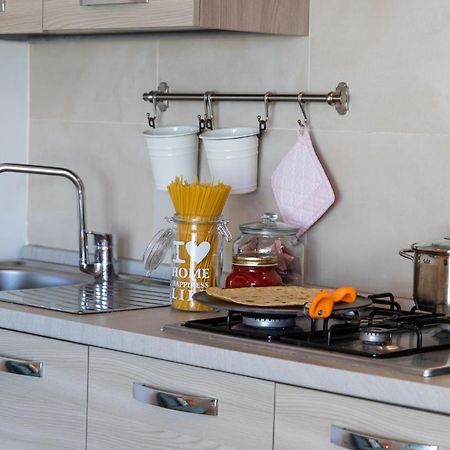 Zefiro Home Pesaro Zona Mare E San Bartolo By Yohome Buitenkant foto